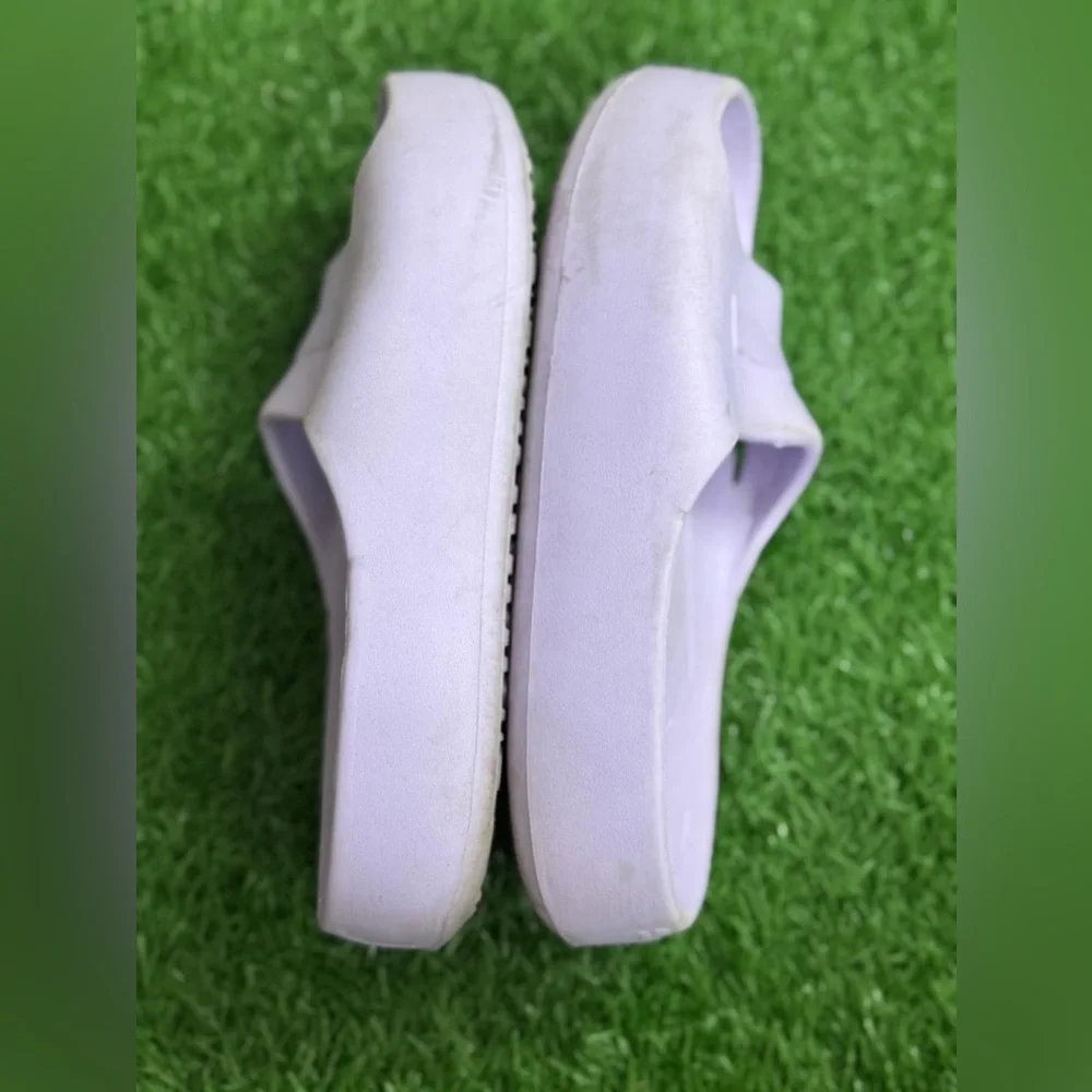 PUMA Kids‎ Purple Slides Size 6